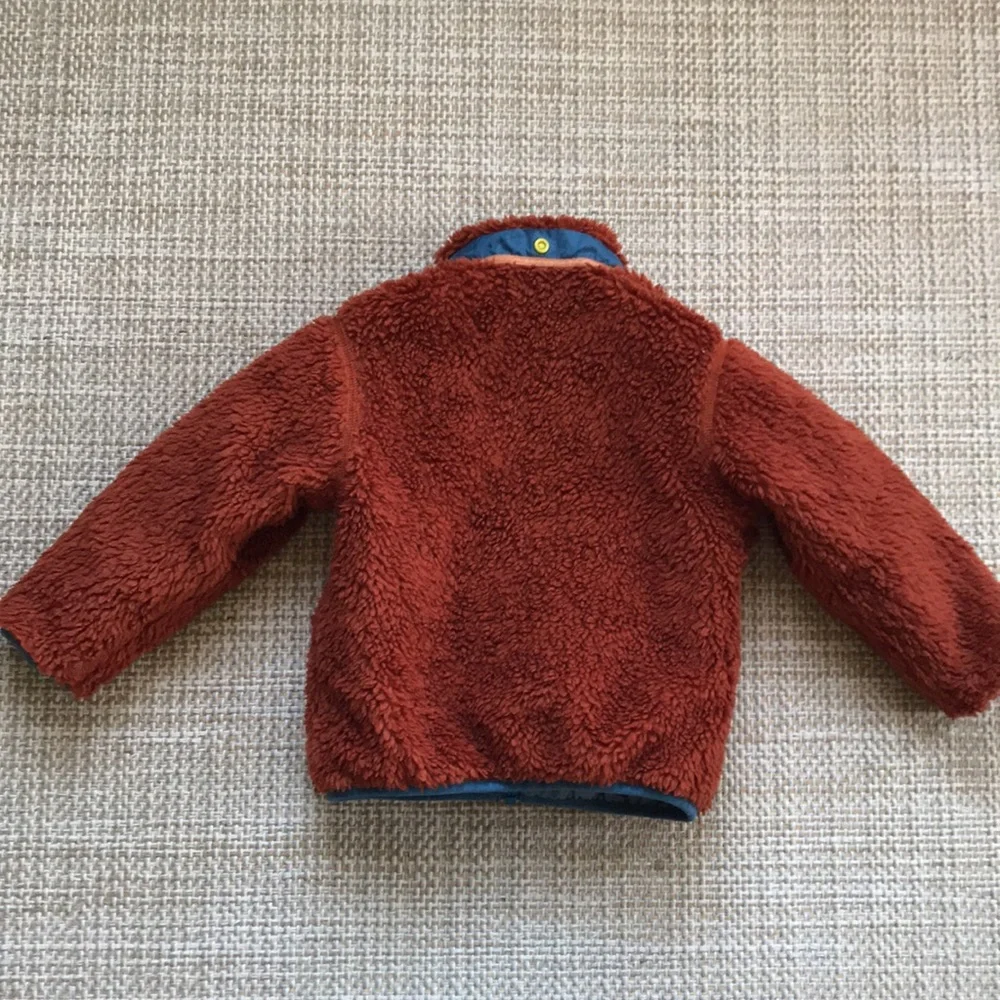 Patagonia Reversible Tribbles Jacket (size 2T) - Picture 4 of 6